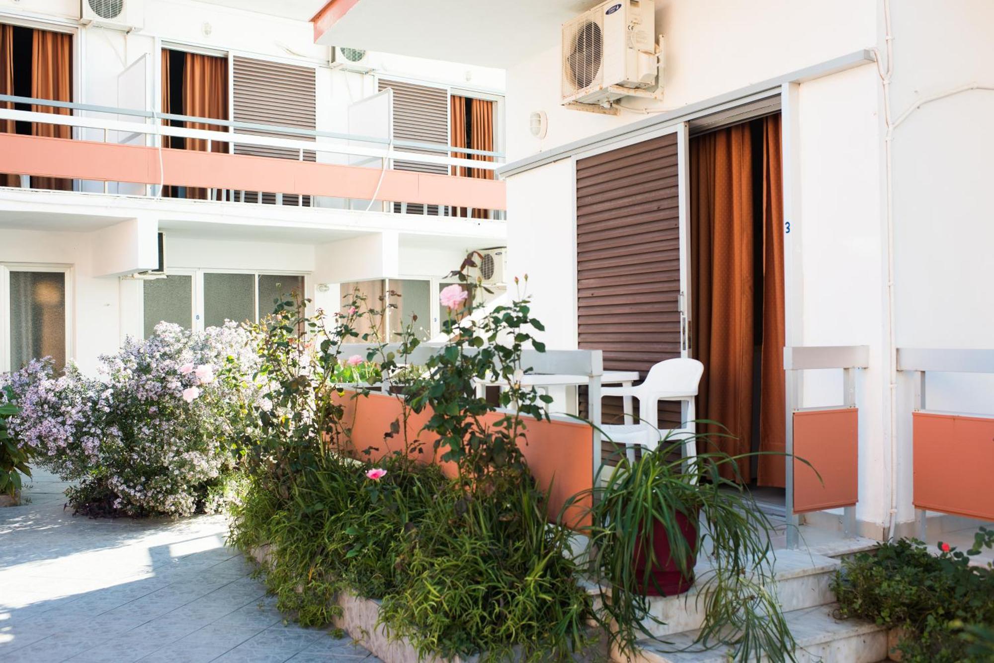 Sunlight Hotel 2*